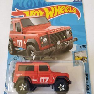 Hot Wheels 2020 Factory Fresh Land Rover Defender 90, Red 199/250